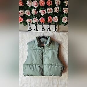 Aeropostale Classic Sage Green Cropped Puffer Vest
